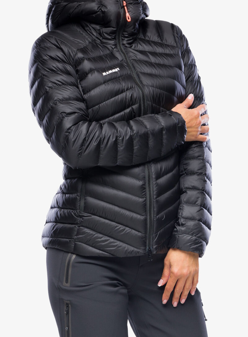 Cumpăra Geaca matlasata femei Mammut Broad Peak IN Hooded Jacket - black