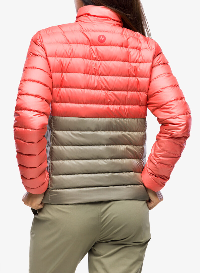 Geaca matlasata femei Marmot Highlander Jacket - grapefruit/vetiver preţ