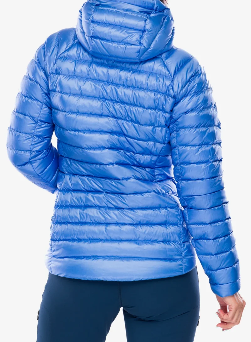 Preţ Geaca matlasata femei Montane Anti-Freeze Hoodie - cornflower