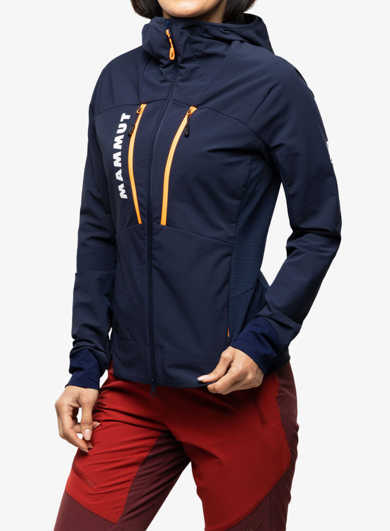 Cumpăra Geaca softshell femei Mammut Aenergy SO Hybrid Hooded Jacket - marine/vibrant orange