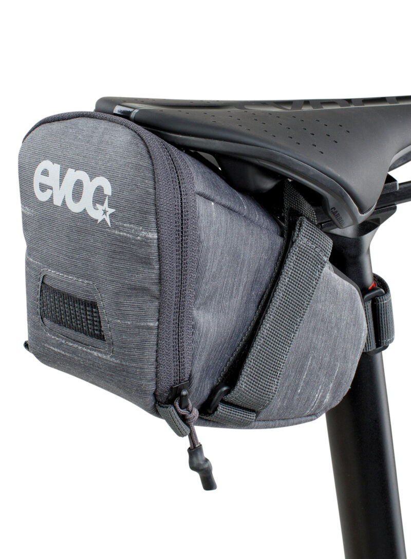 Geanta sub sa Evoc Seat Bag Tour L - carbon grey preţ