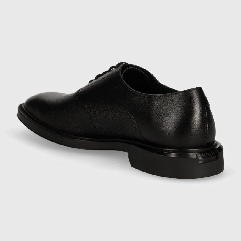 culoarea negru