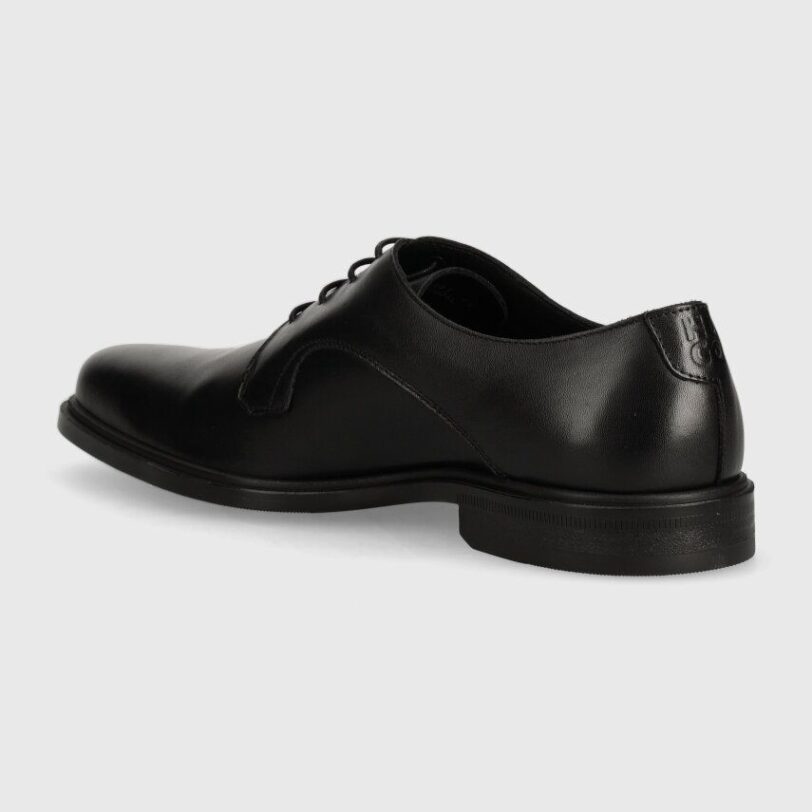 culoarea negru