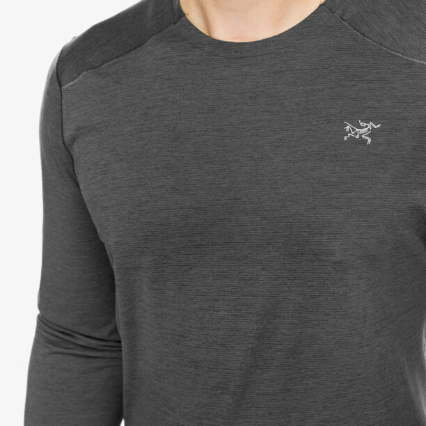 Original Hanorac alergare Arcteryx Cormac Crew Neck Shirt LS - blk heather