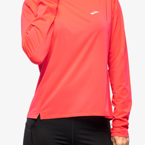 Cumpăra Hanorac alergare femei Brooks Sprint Free Long Sleeve 2.0 - hyper pink