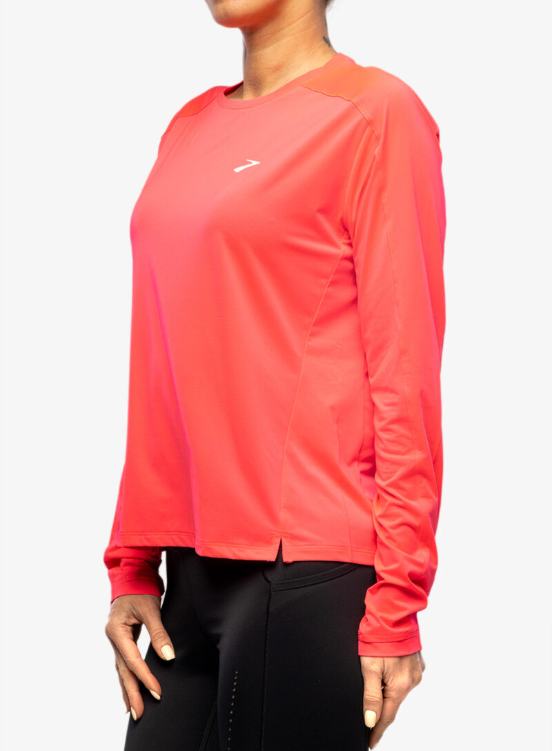 Preţ Hanorac alergare femei Brooks Sprint Free Long Sleeve 2.0 - hyper pink