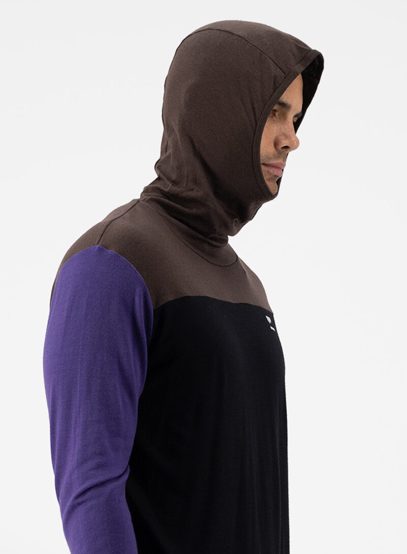 Cumpăra Hanorac cu gluga Mons Royale Yotei Powder Hood LS - violet/cedar/black