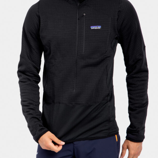 Cumpăra Hanorac escaladă Patagonia R1 Pullover Hoody - black