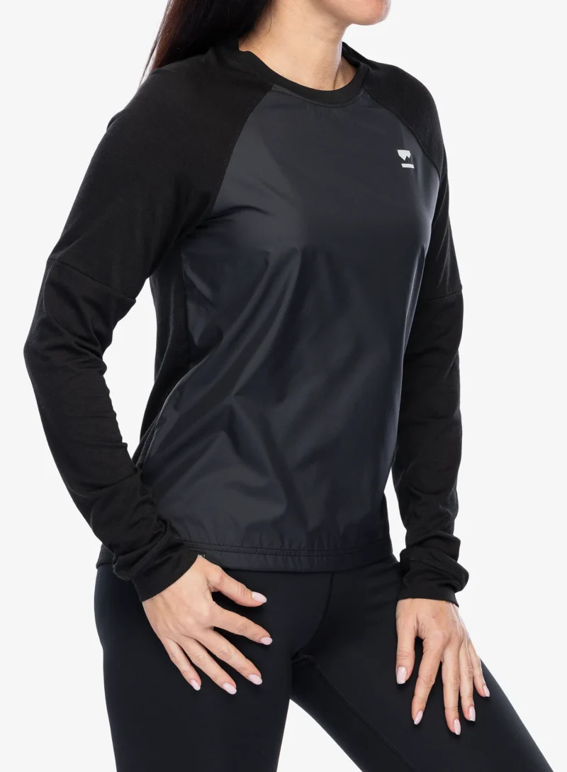 Cumpăra Hanorac femei Mons Royale Tarn Merino Shift Wind Jersey - black