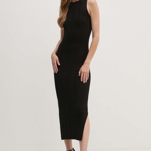 La Mania rochie culoarea negru