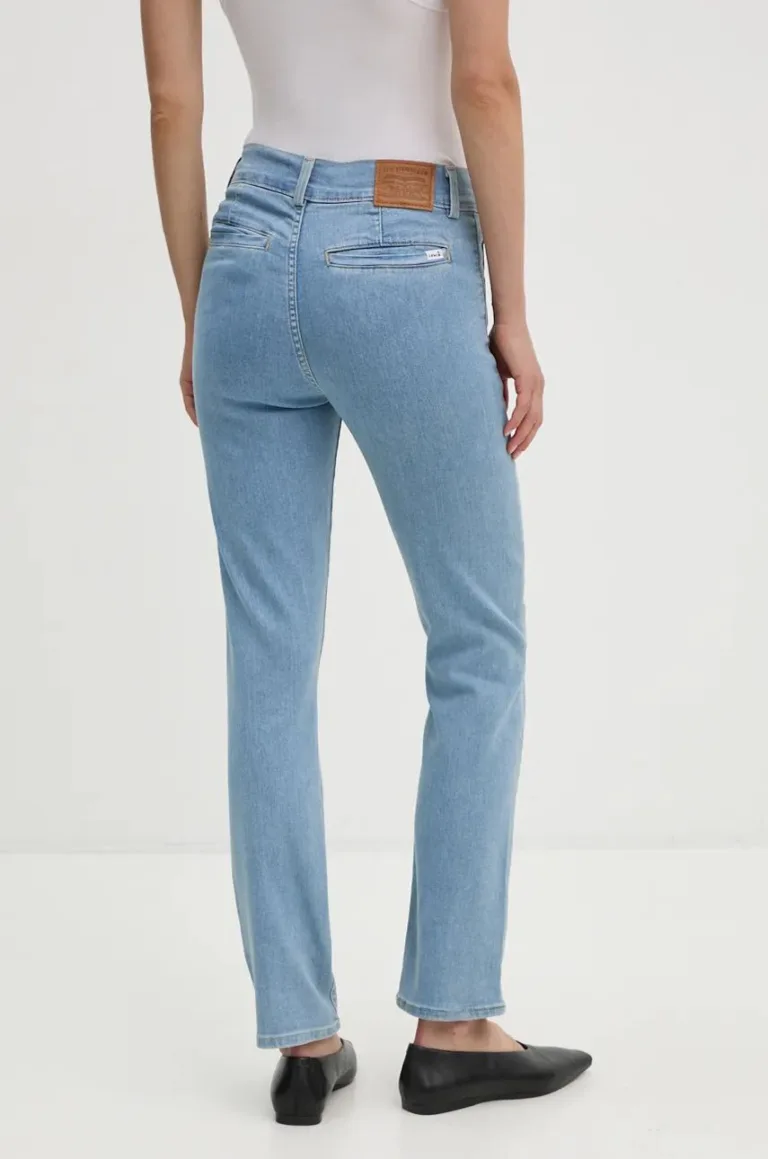 Levi's jeansi femei TAILORED 724 STRAIGHT preţ