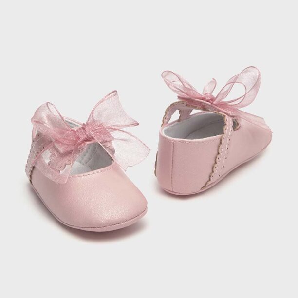 Mayoral Newborn pantofi pentru bebelusi culoarea roz