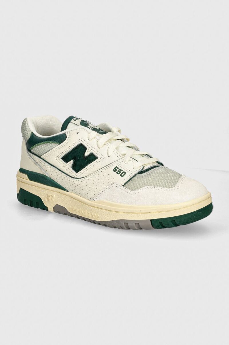 New Balance sneakers 550 culoarea bej