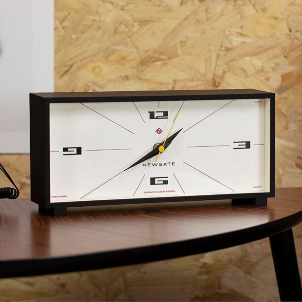 Newgate ceas de masă Thunderbird Desk Clock preţ