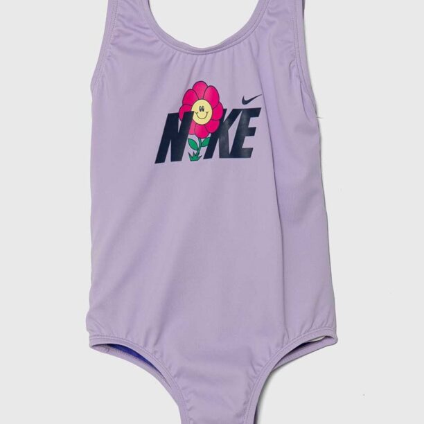 Nike Kids costum de baie dintr-o bucată pentru copii MULTI LOGO culoarea violet