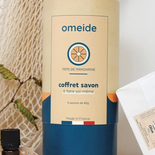 Omeide un set de săpunuri diy Coffret Savon Omeide 5 x 80 g preţ