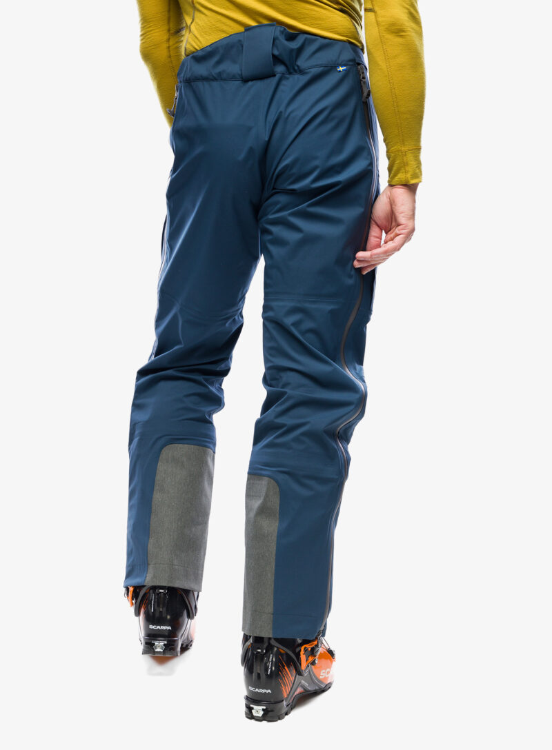 Preţ Pantaloni Fjallraven Bergtagen Eco-Shell Trousers - mountain blue