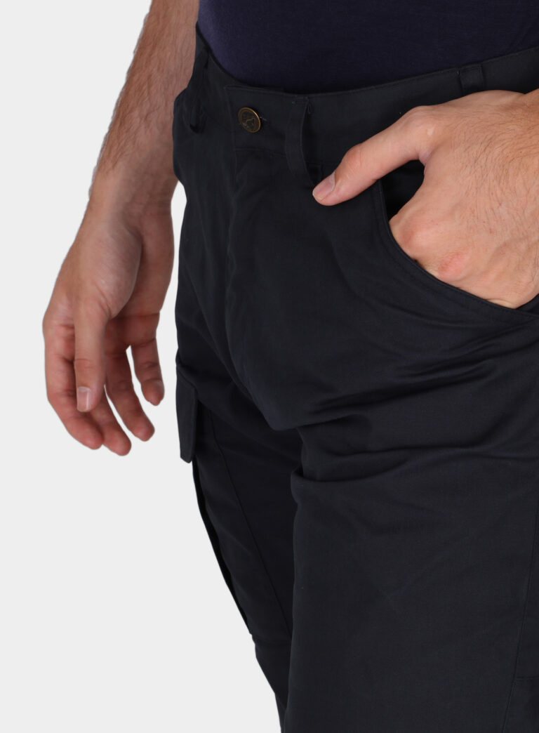 Cumpăra Pantaloni Fjallraven Nils Trousers - dark navy