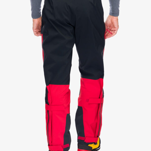 Preţ Pantaloni GORE TEX Berghaus MTN Guide GTX Pro Pant - jet black/goji berry