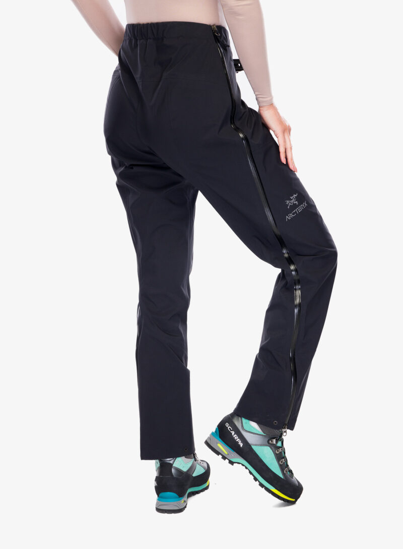 Preţ Pantaloni GORE TEX femei Arcteryx Beta Pant Regular - black