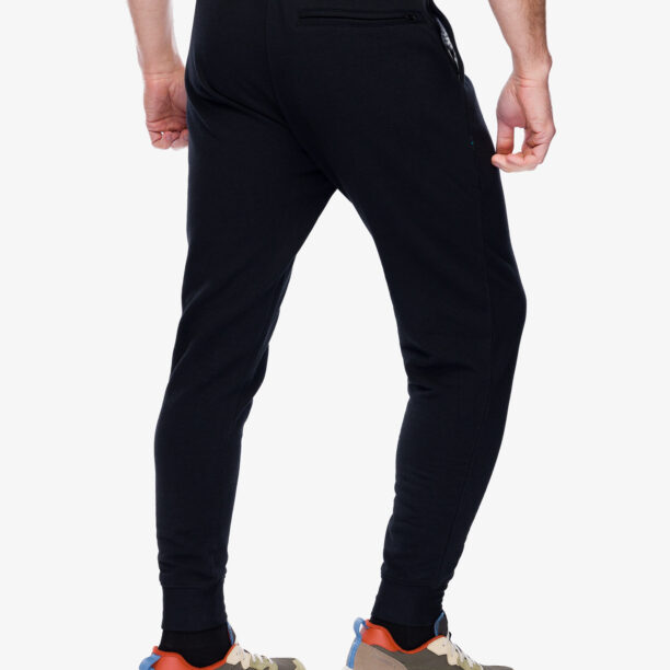 Pantaloni Stance Shelter Jogger - black preţ