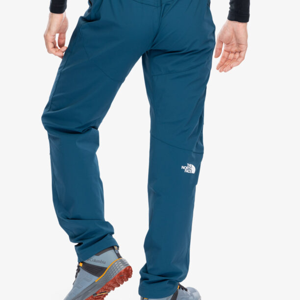 Pantaloni The North Face Alpine Ridge Regular Tapered Pant - midnight petrol preţ