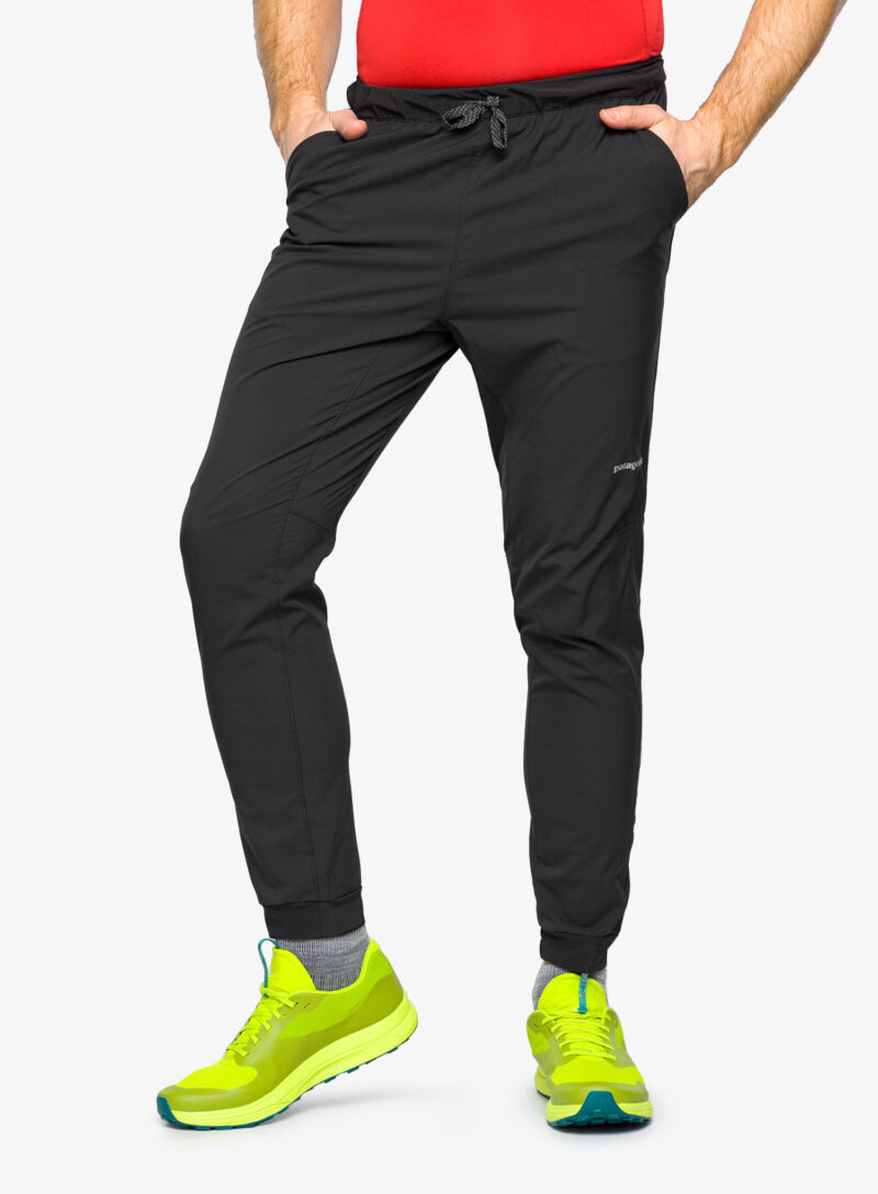 Cumpăra Pantaloni alergare Patagonia Terrebonne Joggers - black