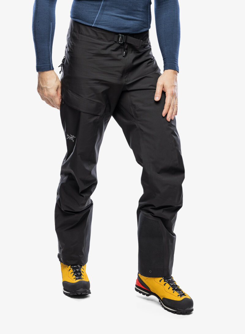 Pantaloni cu membrana Arcteryx Beta AR Pant - blk