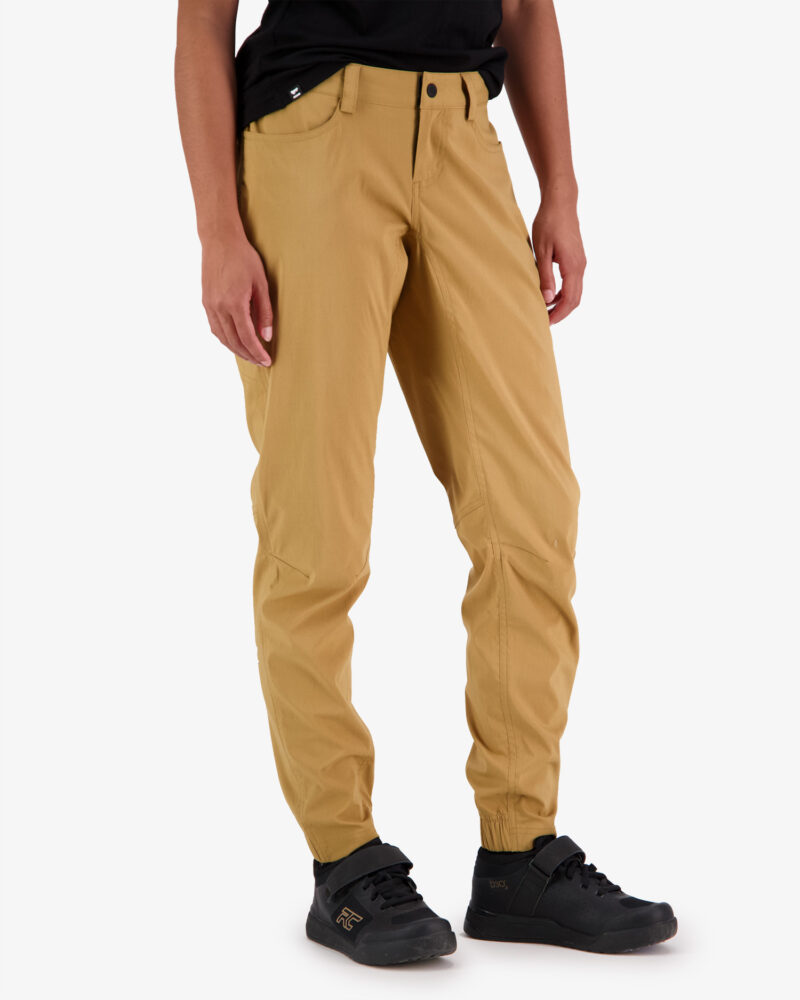 Pantaloni de ciclism pentru femei Mons Royale Virage Pants - cumin