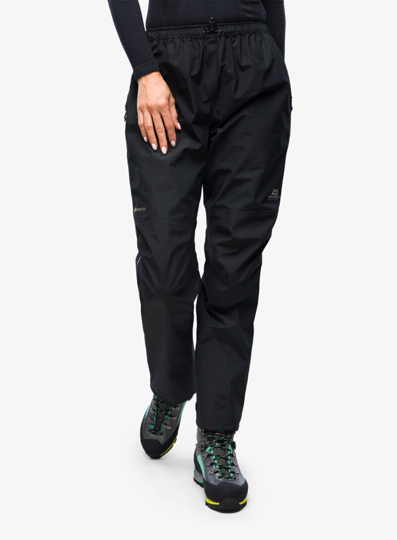 Cumpăra Pantaloni de munte femei Mountain Equipment Saltoro Pant Short - black