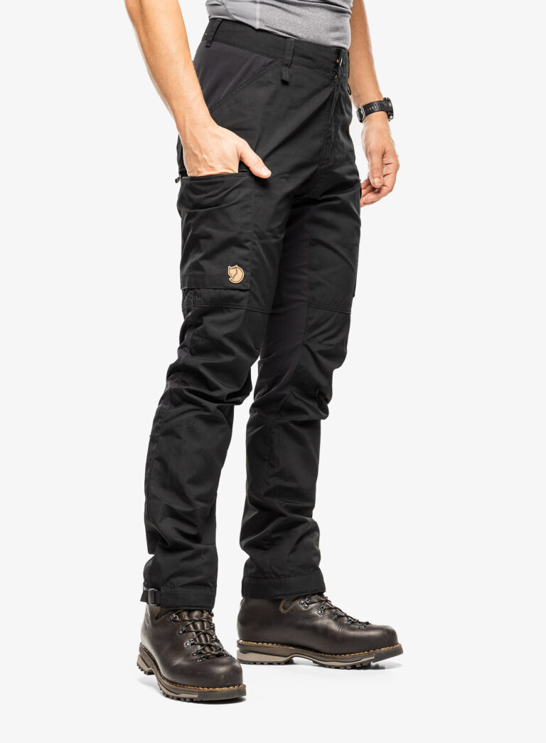 Preţ Pantaloni drumetie Fjallraven Kaipak Trousers - black