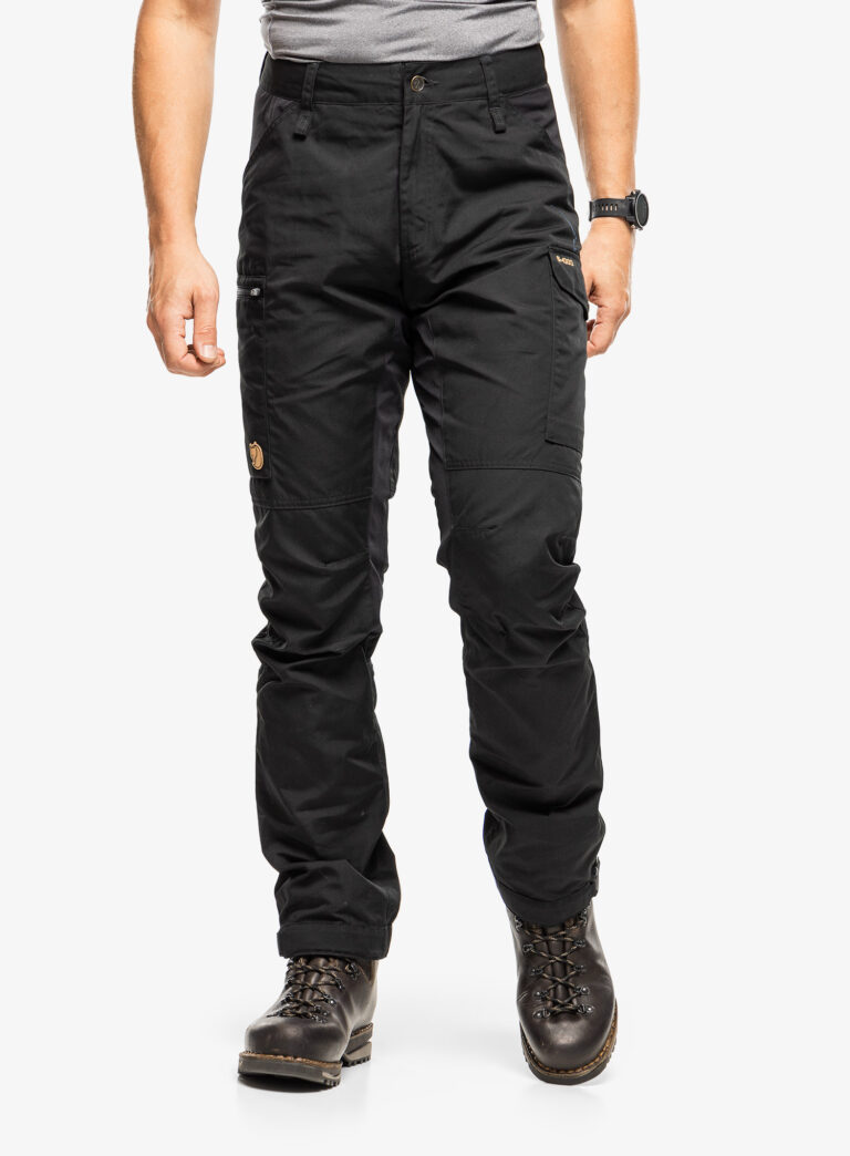 Pantaloni drumetie Fjallraven Kaipak Trousers - black