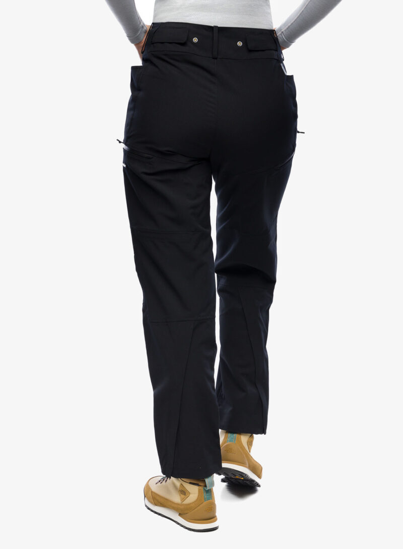 Pantaloni drumetie femei Icebreaker Merino Shell+ Pants - black preţ