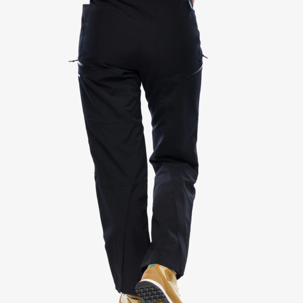 Preţ Pantaloni drumetie femei Icebreaker Merino Shell+ Pants - black