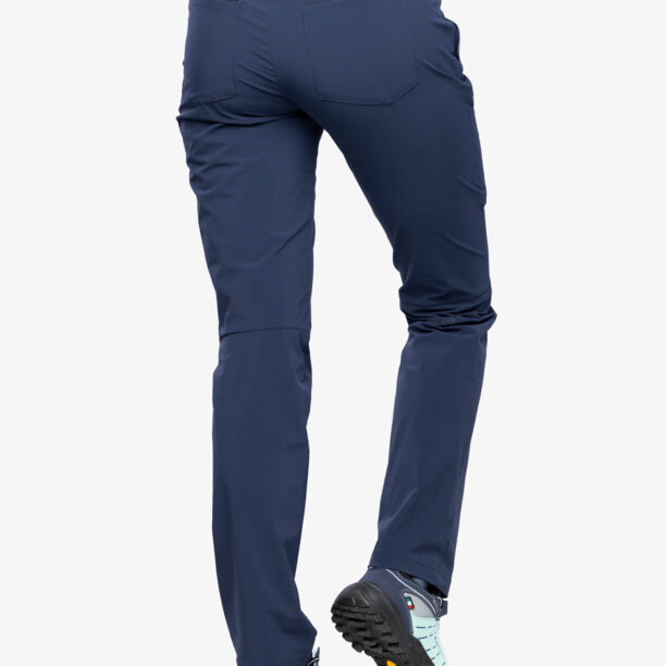 Preţ Pantaloni drumetie femei Mammut Runbold Pants - marine