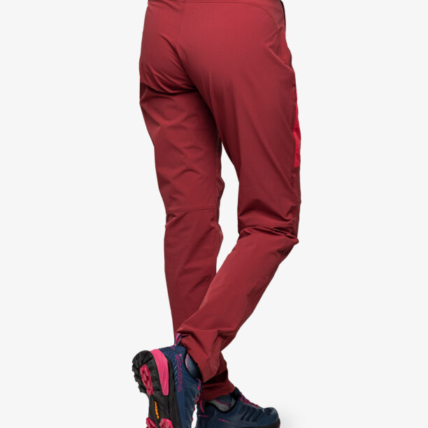 Preţ Pantaloni drumetie femei Mountain Equipment Comici 2 Pant - tibetan red/capsicum