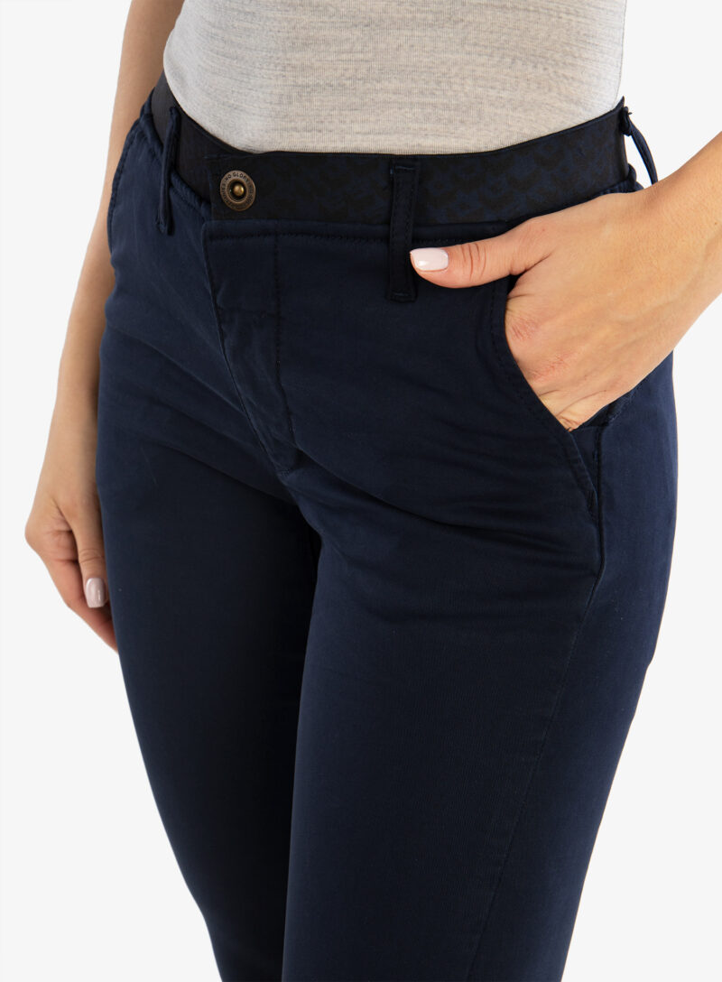 Cumpăra Pantaloni escalada femei Nograd Grease Pants - dark blue/blu