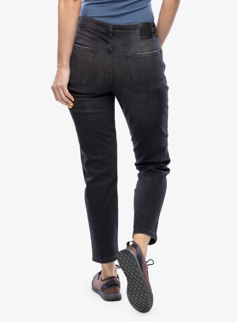 Pantaloni femei DUER Performance Denim Girlfriend - vintage black preţ