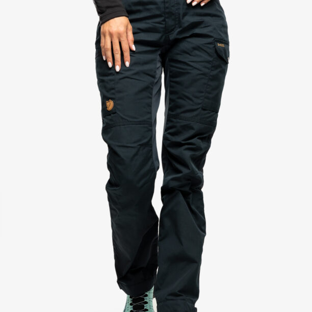 Cumpăra Pantaloni femei Fjallraven Kaipak Trousers Curved - dark navy