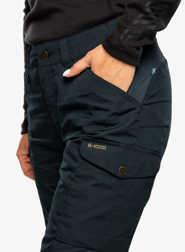 Original Pantaloni femei Fjallraven Kaipak Trousers Curved - dark navy