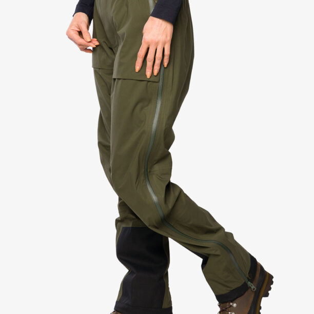 Cumpăra Pantaloni femei Fjallraven Keb Eco-Shell Trousers - deep forest