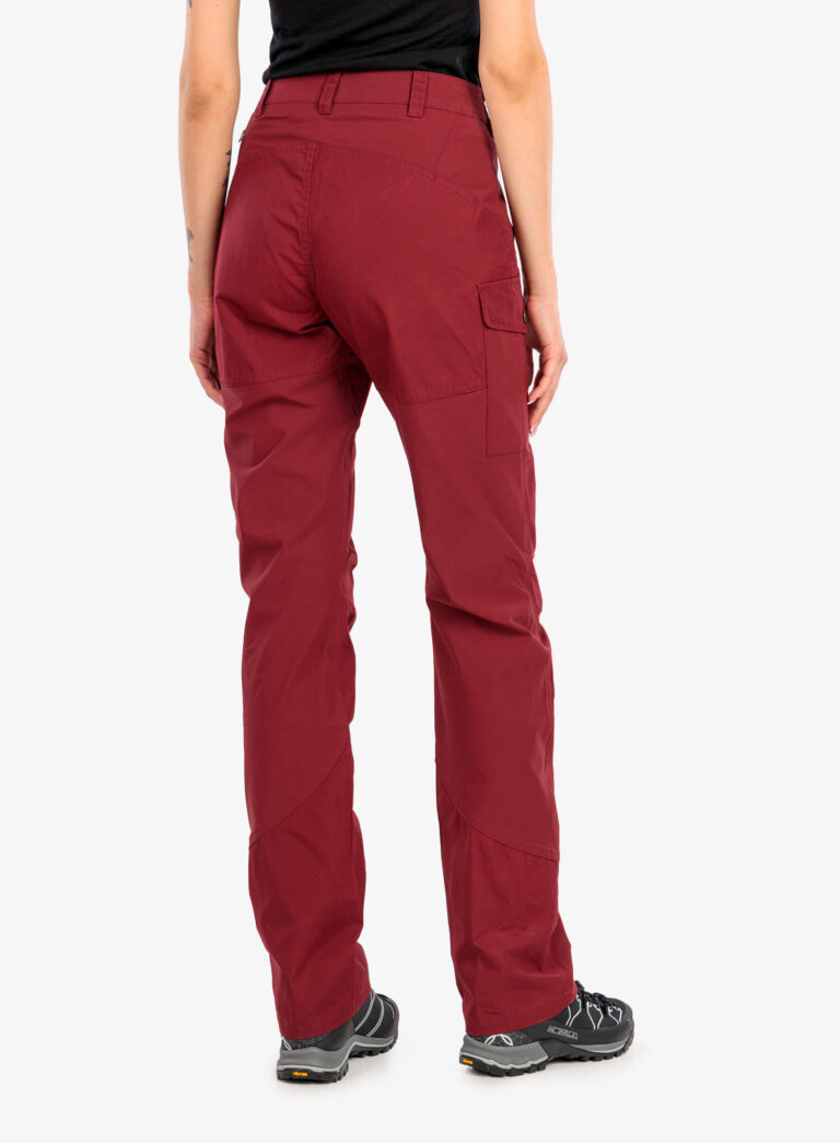 Pantaloni femei Fjallraven Nikka Trousers Curved  - bordeaux red preţ