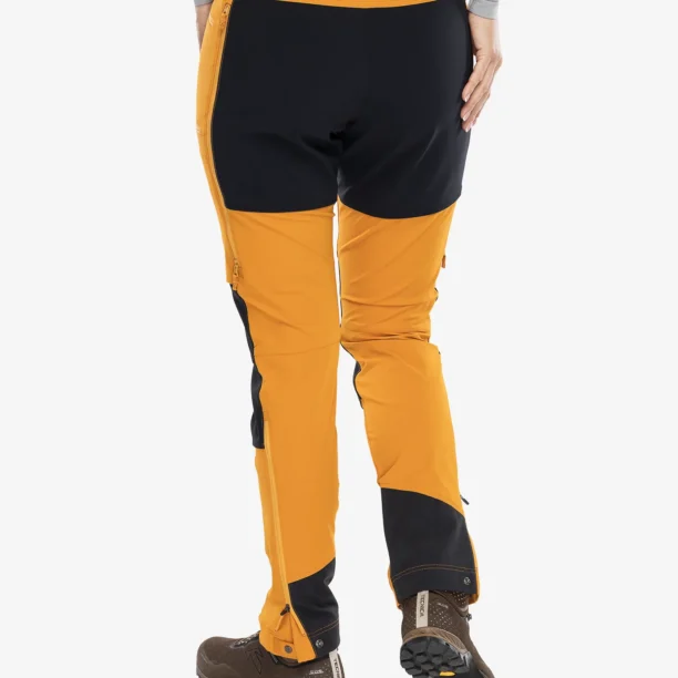 Pantaloni femei Haglofs Rugged Slim Pant - desert yellow/true black preţ