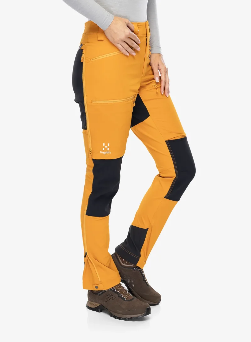 Cumpăra Pantaloni femei Haglofs Rugged Slim Pant - desert yellow/true black