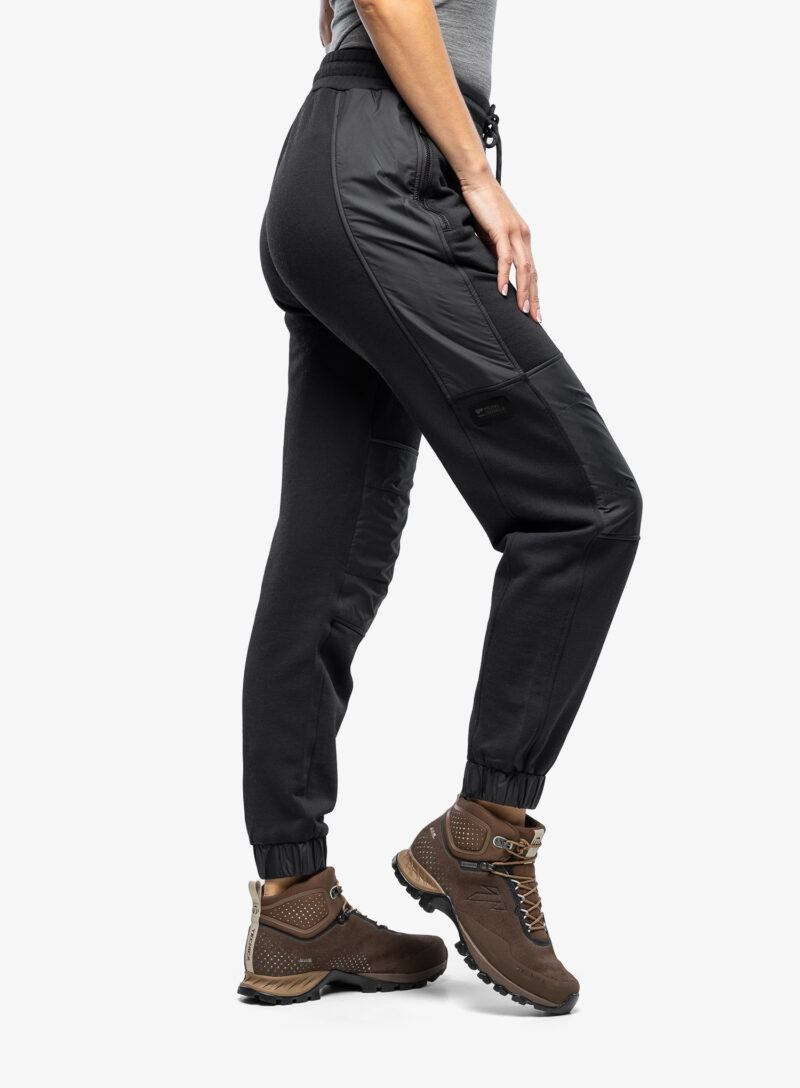 Preţ Pantaloni femei Mons Royale Decade Pants - black