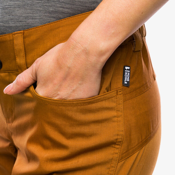 Original Pantaloni femei Mons Royale Virage Pants - copper