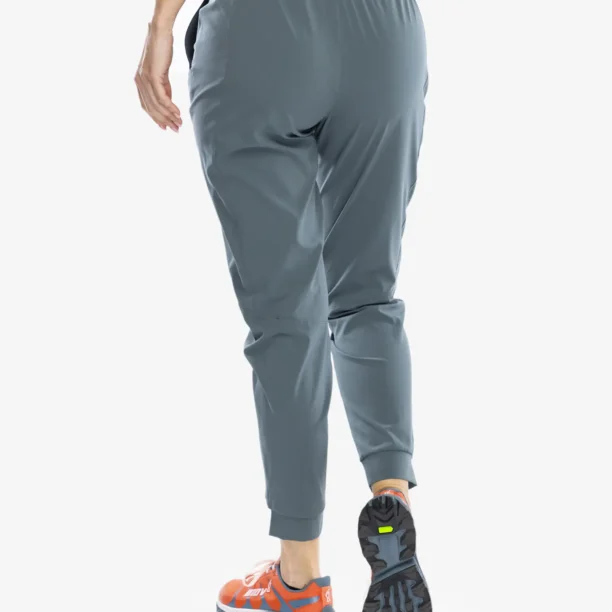 Preţ Pantaloni femei Patagonia Terrebonne Joggers - lose it nouveau green