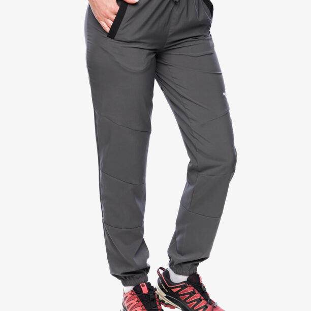 Cumpăra Pantaloni femei The North Face Ma Wind Track Pant - anthracite grey/black