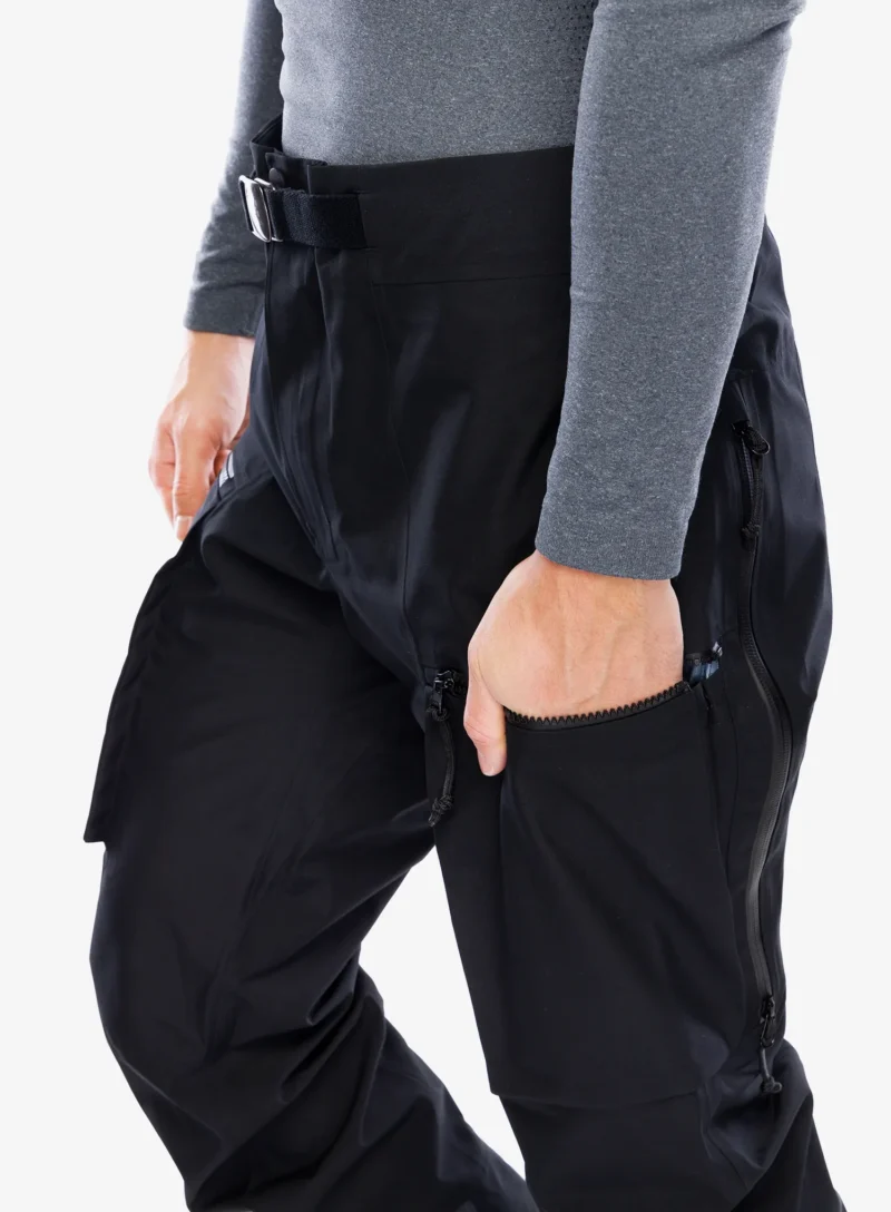 Original Pantaloni schi Haglofs Vassi GTX Pant - true black