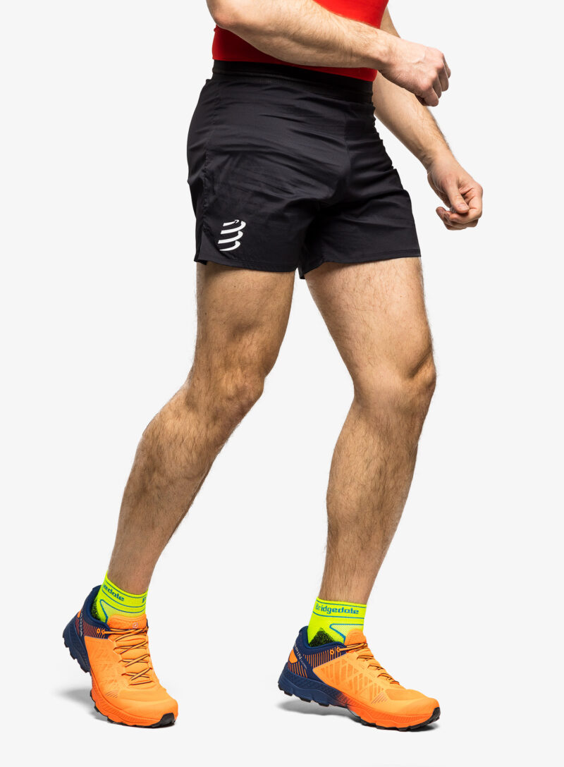 Preţ Pantaloni scurti alergare Compressport Performance Short - black